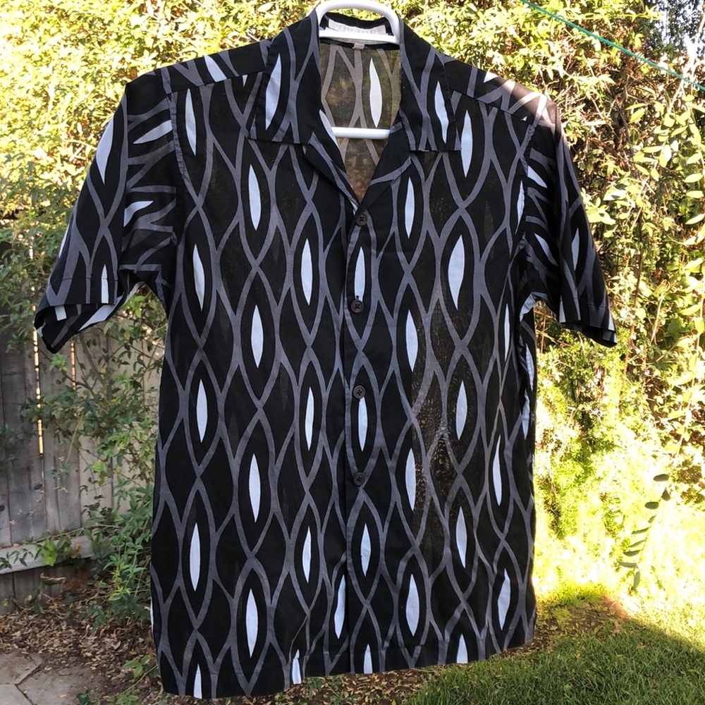 Camp collar Perry Ellis shirt